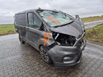 Ford Transit Custom 2.0 TDci picture 4