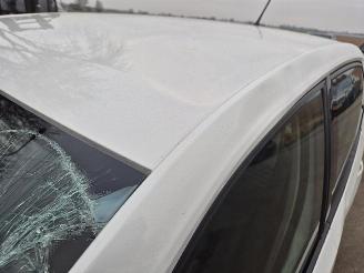 Volkswagen Up! 1.0 picture 10