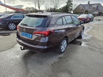 Avarii autoturisme Opel Astra SPORTS TOURER 1.6 CDTi 2016/11