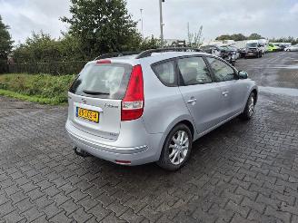 Coche siniestrado Hyundai I-30 Crosswagon 1.4 2010/4