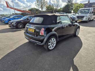 damaged passenger cars Mini Cooper Cabrio 1.6 16v 2004/7
