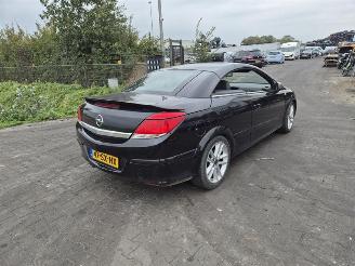 Sloopauto Opel Astra Twin Top 1.8 2006/5