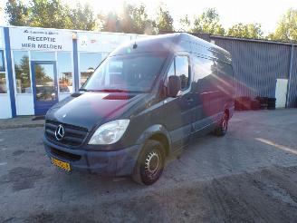 krockskadad bil bedrijf Mercedes Sprinter 311 CDI 2007/5