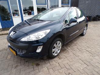 Schadeauto Peugeot 308 1.6 VTi Sublime 2010/7
