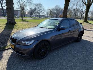 Unfallwagen BMW 3-serie 95 kW (129 PK)  1995 cc. 2006/3