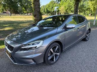Schadeauto Volvo V-40 112 kW (152 PK)  1498 cc. 2019/11