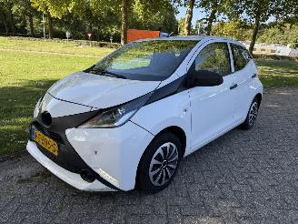 škoda osobní automobily Toyota Aygo  2016/1
