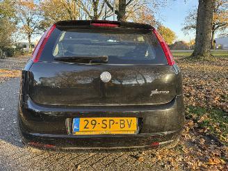 Fiat Grande Punto  picture 4