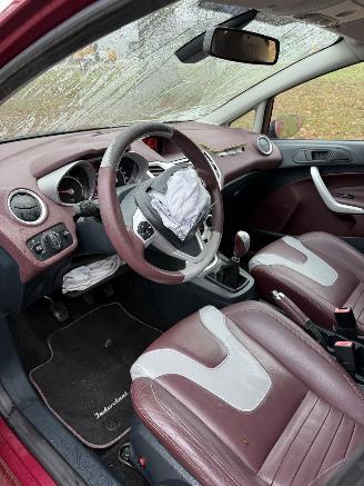 Ford Fiesta  picture 16