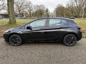 Opel Astra  picture 2