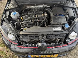 Volkswagen Golf 2.0 gti automaat picture 11