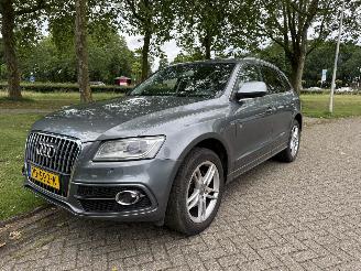 Schadeauto Audi Q5  2012/1
