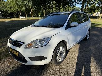 krockskadad bil auto Ford Focus  2009/1