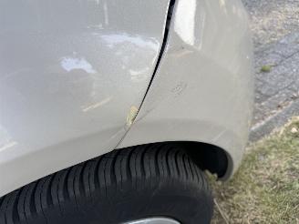 Kia Venga  picture 10