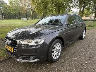 skadebil auto Audi A6 avant  2013/1