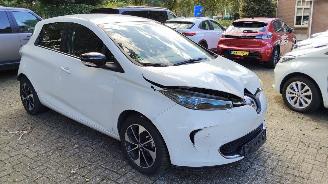 skadebil auto Renault Zoé + 41kW KOOPACCU 27000 km !! Intens 2018/11