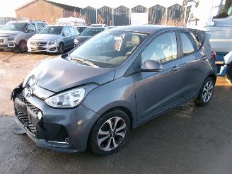 Hyundai I-10 1.0 Sky picture 2