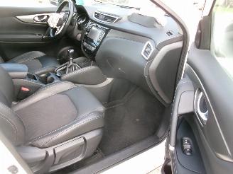 Nissan Qashqai 1.2 Tekna - N-Connect picture 21