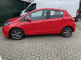 uszkodzony samochody osobowe Toyota Yaris 1.5 Hybrid 5drs VASTE PRIJS. 2018/1