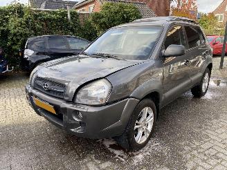 Hyundai Tucson 2.0i Dynamic version Van/Grijs kenteken VASTE PRIJS picture 6