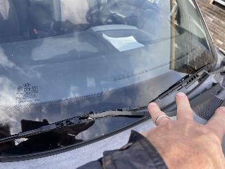 Hyundai Tucson 2.0i Dynamic version Van/Grijs kenteken VASTE PRIJS picture 31