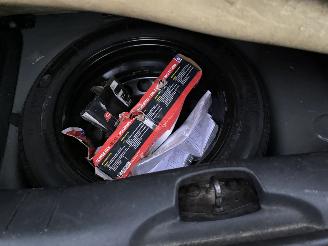 Citroën DS3 e-HDI 1.6 So Chic picture 16