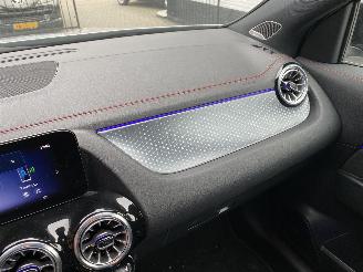 Mercedes EQA 250+ AMG Line Pano Limited 71 KWh picture 9