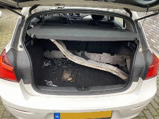 BMW 1-serie 118i 5drs picture 26