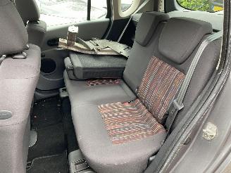 Renault Modus Automaat 1.6 82KW VASTE PRIJS picture 16