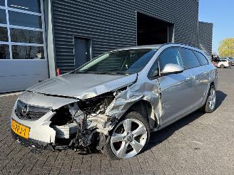 skadebil auto Opel Astra SPORTS TOURER 1.6 Turbo 16V Combi/o  Benzine 1.598cc 132kW (179pk) 2011/3