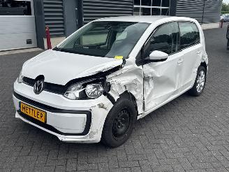 Schadeauto Volkswagen Up! 1.0 12V 60 Hatchback  Benzine 999cc 44kW (60pk) 2019/2
