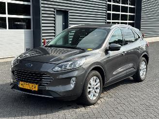 krockskadad bil auto Ford Kuga 1.5 EcoBoost 12V 120 SUV  Benzine 1.496cc 88kW (120pk) FWD 2022/2