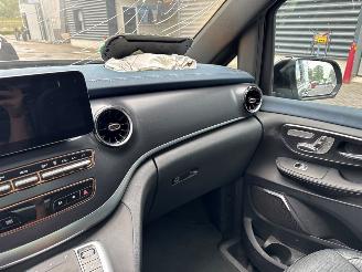 Mercedes V-klasse EQV 300 AMG MPV  Elektrisch  150kW (204pk) FWD 2020-06 picture 26