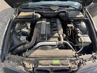BMW 5-serie 525 tds Sedan 4Dr Diesel 2.498cc 105kW (143pk) RWD picture 19