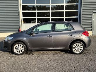 skadebil auto Toyota Auris 1.6 Dual VVT-i 16V Hatchback  Benzine 1.598cc 91kW (124pk) FWD 2008/2