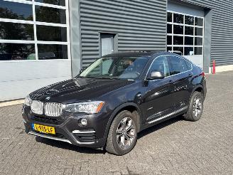 Vaurioauto  passenger cars BMW X4 xDrive35i 3.0 24V SUV  Benzine 2.979cc 225kW (306pk) 4x4 2014/8