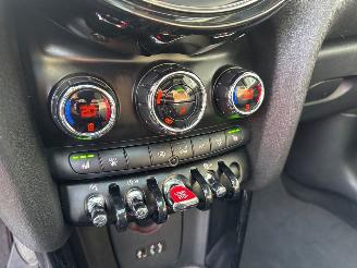 Mini Cooper S 2.0 16V Cooper S Hatchback 2Dr Benzine 1.998cc 141kW (192pk) FWD picture 17