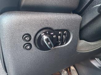 Mini Cooper S 2.0 16V Cooper S Hatchback 2Dr Benzine 1.998cc 141kW (192pk) FWD picture 30