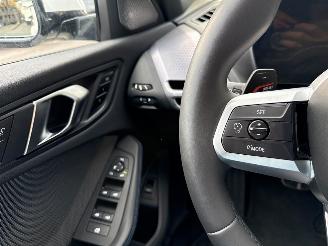 BMW 1-serie 120 1.5 TwinPower Turbo 12V Hatchback  Elektrisch Benzine 1.499cc 125kW (170pk) picture 22