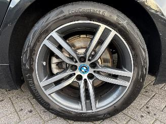 BMW 5-serie 530e xDrive 2.0 Turbo 16V Combi/o  Elektrisch Benzine 1.998cc 215kW (292pk) 4x4 picture 25