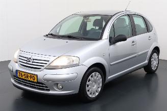 Avarii autoturisme Citroën C3 1.4 Hatchback 4Dr Benzine 1.360cc 54kW (73pk) FWD 2003/6