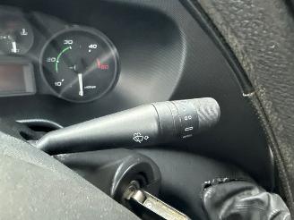 Iveco New daily 33S13, 35C13, 35S13 Bestel  Diesel 2.287cc 93kW (126pk) RWD picture 13