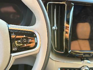 Volvo Xc-60 2.0 T6 16V Recharge, Twin Engine AWD SUV  Elektrisch Benzine 1.969cc 257kW (349pk) 4x4 2022-01 (UZH1; UZH4) B4204T52 picture 21