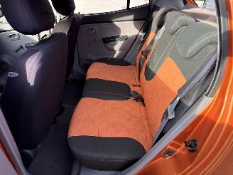 Kia Picanto 1.0 12V Hatchback  Benzine 999cc 45kW (61pk) FWD picture 10