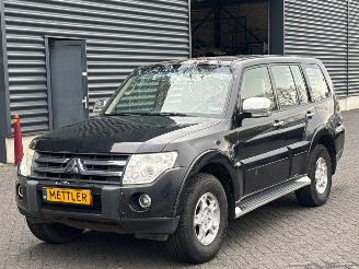 Auto incidentate Mitsubishi Pajero 7 pers 3.0 V6 24V Jeep/SUV  Benzine 2.972cc 133kW (181pk) 4x4 2007/1