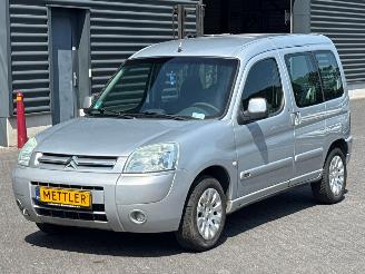 Unfallwagen Citroën Berlingo 5 Persoons 1.6 16V MPV  Benzine 1.587cc 80kW (109pk) FWD 2004/2