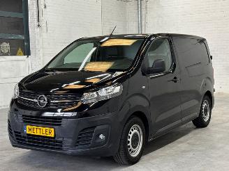 uszkodzony samochody ciężarowe Opel Vivaro 1.5 CDTI 120 Bestel  Diesel 1.499cc 88kW (120pk) FWD 2020/7