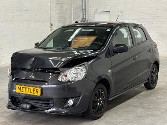 škoda osobní automobily Mitsubishi Space-star 1.0 12V Hatchback  Benzine 999cc 52kW (71pk) FWD 2014/10