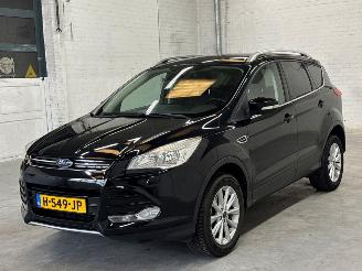 skadebil auto Ford Kuga 1.5 Titanium EcoBoost 16V 150 SUV  Benzine 1.499cc 110kW (150pk) FWD 2014-09/2019-06  M8MA 2015/11