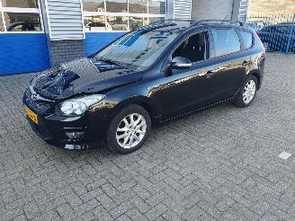 skadebil auto Hyundai I-30 CW 1.6i i-Motion 2012/6